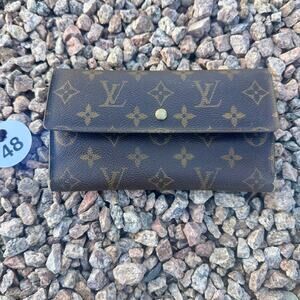 Louis Vuitton Brown Monogram Clutch